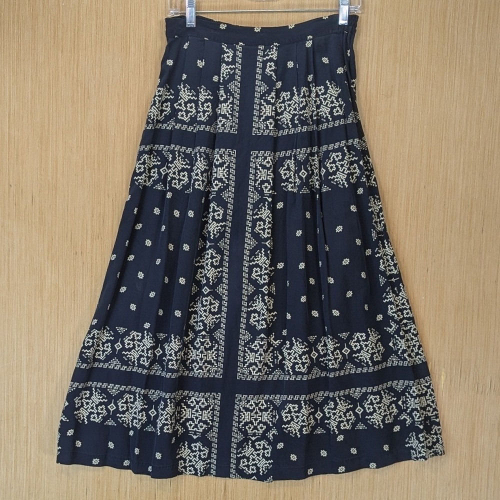 Diane Gilman 100% Silk Boho Southwestern Pleated Midi Skirt Size S Navy Blue